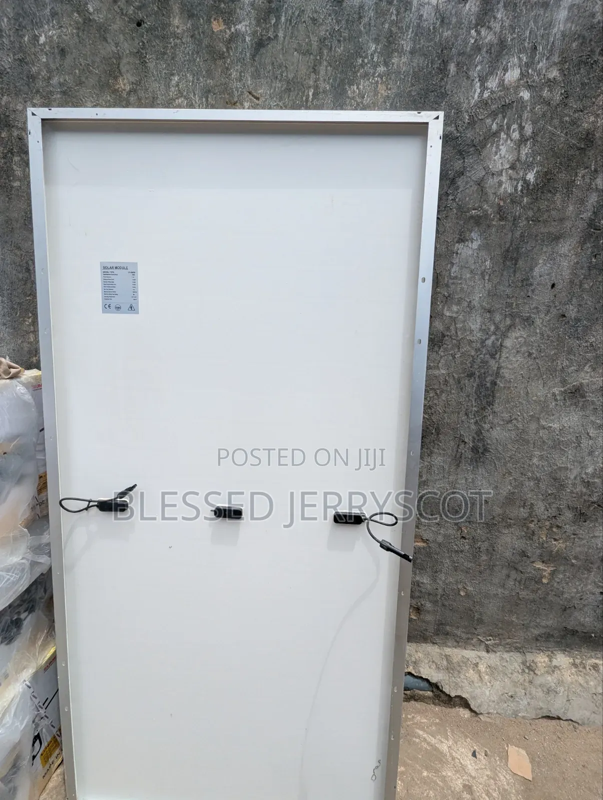 Solar Module 600watts (144cell) Mono-Crystalline Solar Panel in Stock
