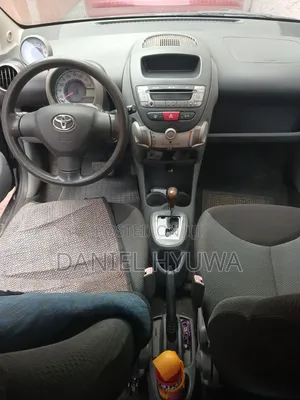 Toyota Aygo 2009 Gray