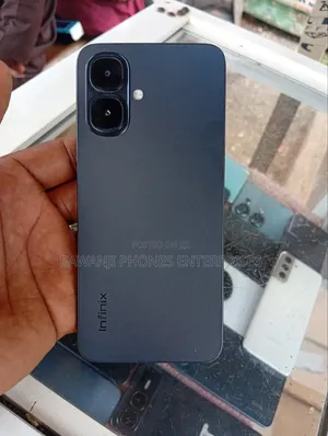 Infinix Smart 10 64 GB Black