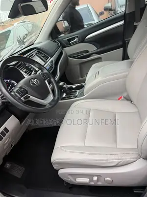 Toyota Highlander 2018 Gray