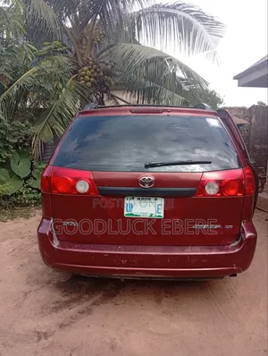 Toyota Sienna CE FWD 2006 Red