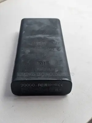 Fairly Used Xiaomi Mi 20000mAh Fast-Charge Power Bank