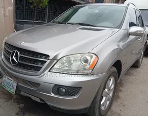 Mercedes-Benz M Class 2006 Gray
