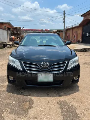 Toyota Camry LE 4dr Sedan (2.5L 4cyl 6A) 2011 Black