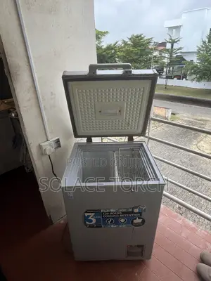 104L Scanfrost Chest Freezer