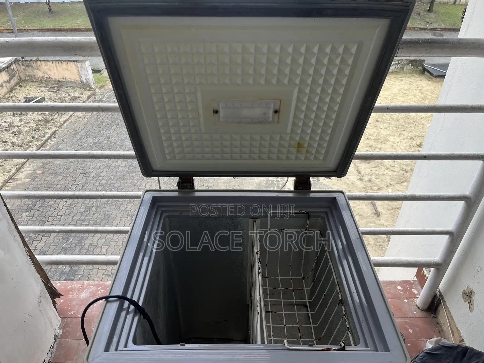 104L Scanfrost Chest Freezer