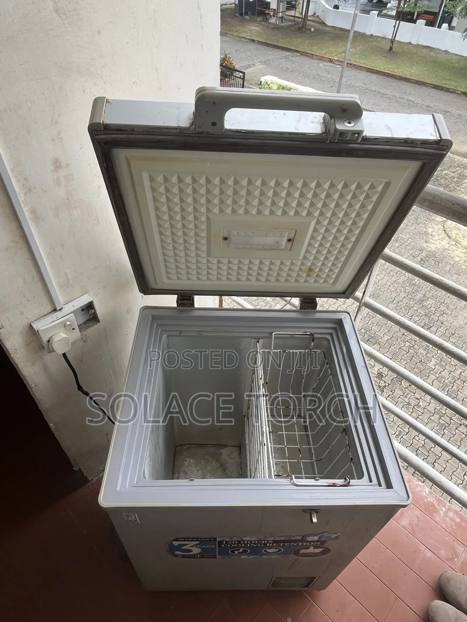 104L Scanfrost Chest Freezer