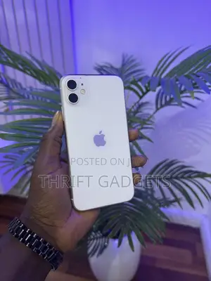 Apple iPhone 11 128 GB White