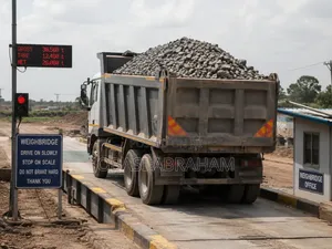 Tipper Truck Available for Sand Stone and Laterite