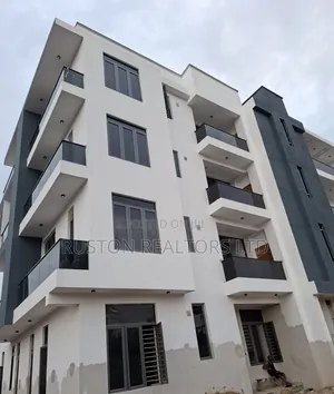 3bdrm Apartment in Ikeja GRA for sale
