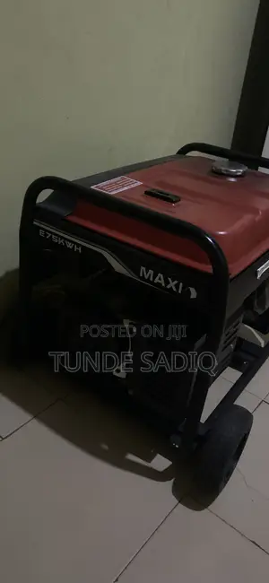 Maxi Generator