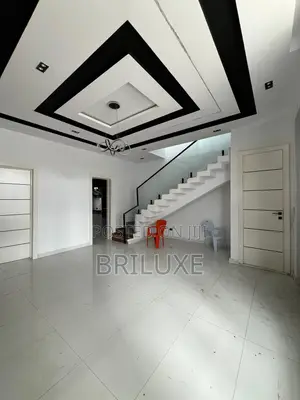 4bdrm Duplex in Ikota for rent