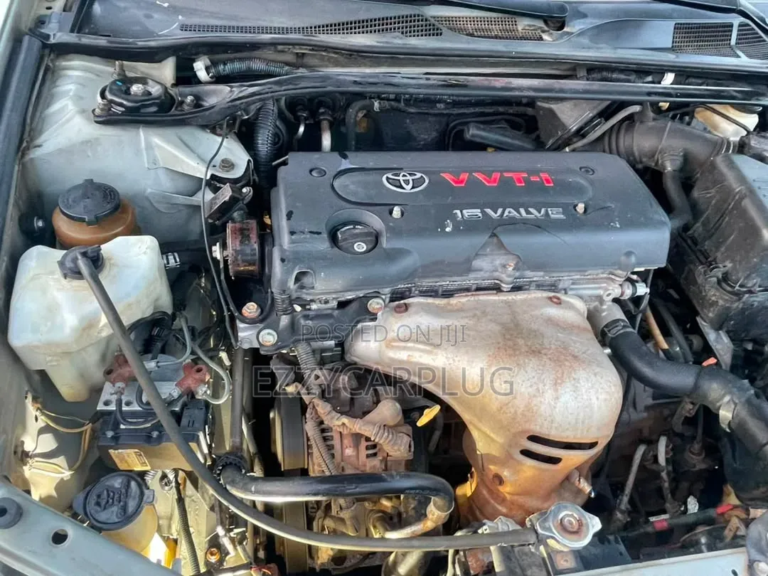 Toyota Camry 2004 Silver
