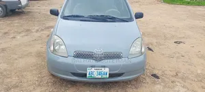 Toyota Yaris 2004