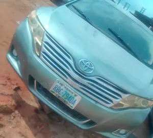 Toyota Venza LE 2010 Teal