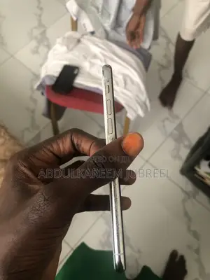 Apple iPhone X 256 GB White