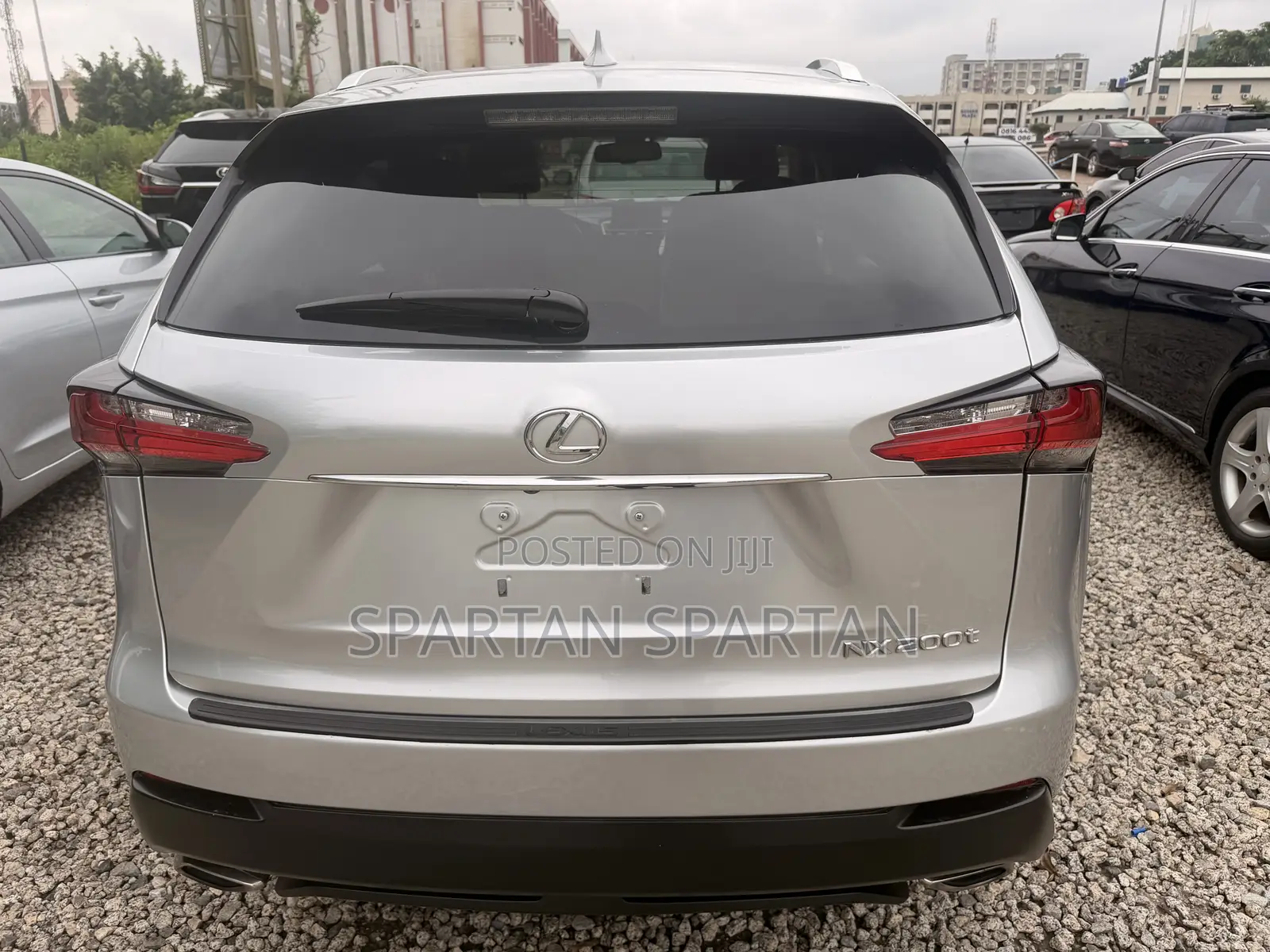 Lexus NX 2015 Silver