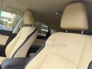 Lexus NX 2015 Silver