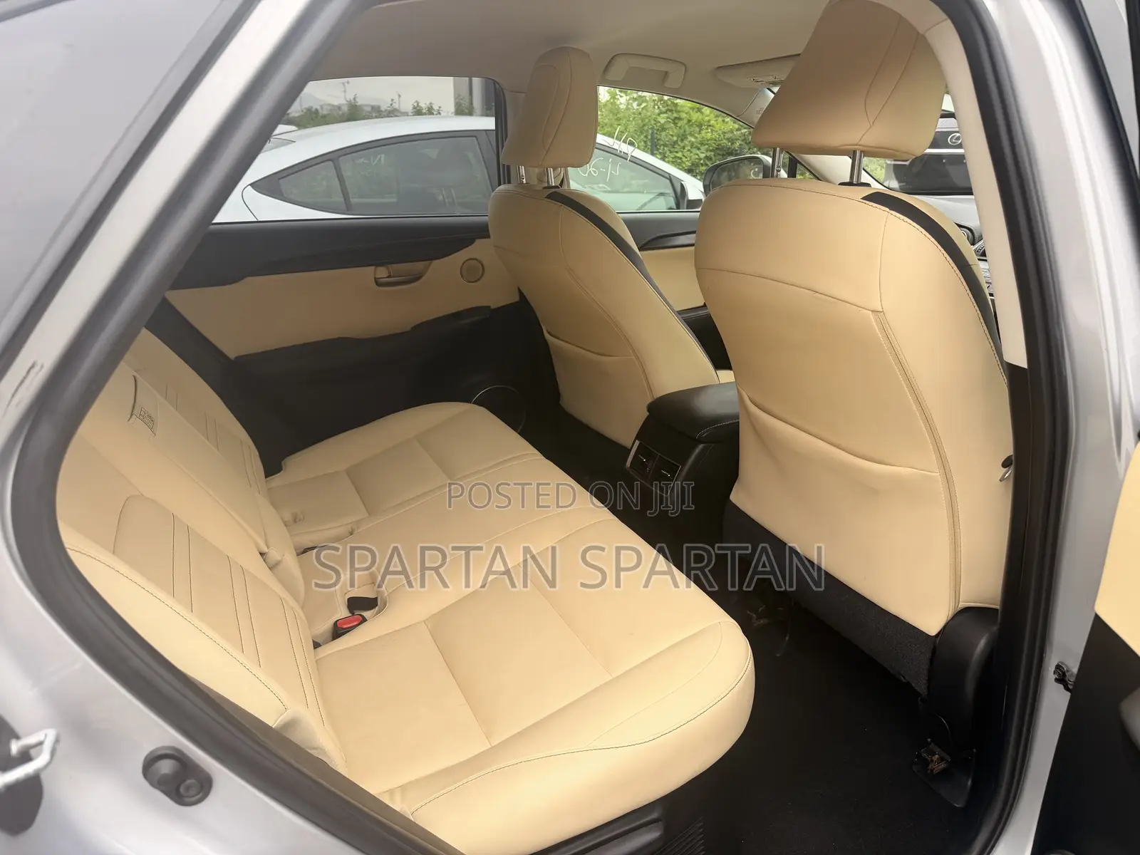 Lexus NX 2015 Silver