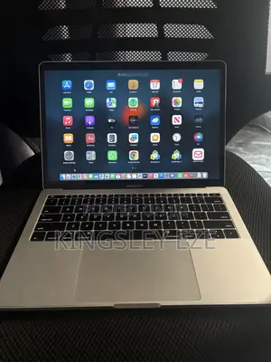 Laptop Apple MacBook Pro 2017 8GB Intel Core i5 SSD 256GB