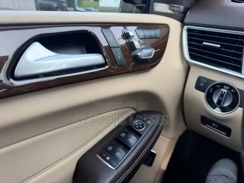 Mercedes-Benz GLE-Class 2017 Black