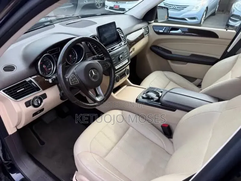 Mercedes-Benz GLE-Class 2017 Black