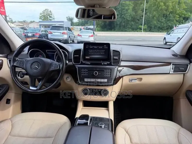 Mercedes-Benz GLE-Class 2017 Black