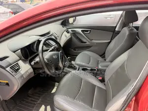Hyundai Elantra 2014 Red