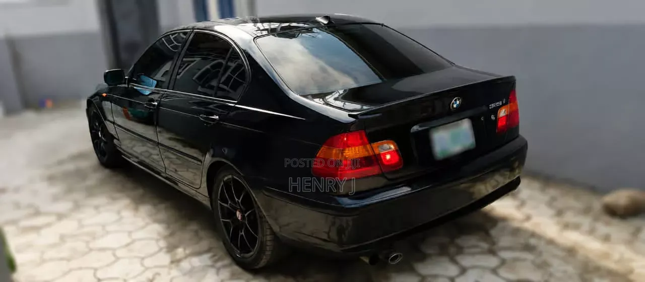 BMW 3 Series 2005 Black