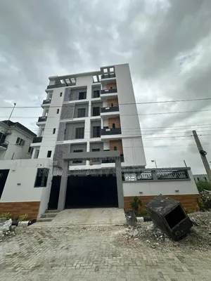 Furnished 2bdrm Apartment in Lekki Phase 1 for sale