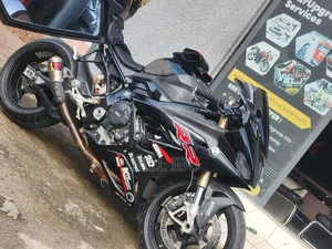 BMW S 1000 RR 2022 Black
