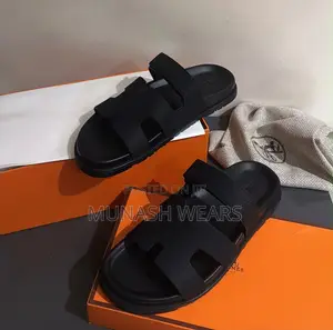 HERMES PALM SLIPERS 40-46 Available in Brown and Black