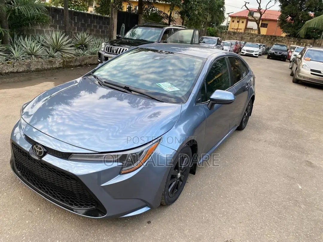 Toyota Corolla 2021 Blue