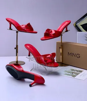 M N G Kitten Heel Mules - Black Red