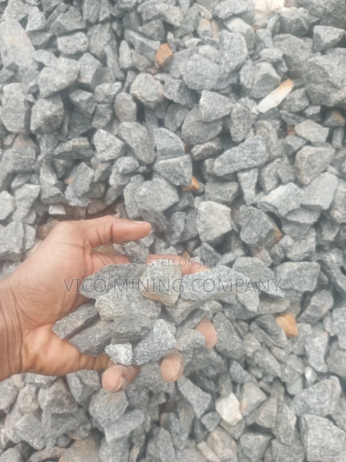 Black Stone Concrete Work Granite Chippings