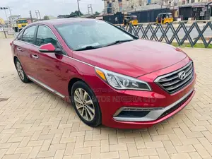 Hyundai Sonata Limited Sedan FWD (2.4L 4cyl 6A) 2016 Burgundy