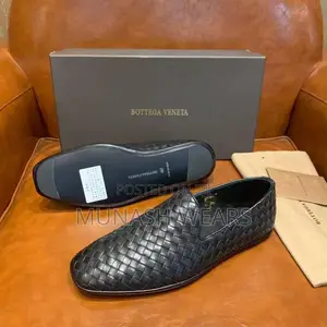 Italian Bottega Venetta Available in 3 Colors
