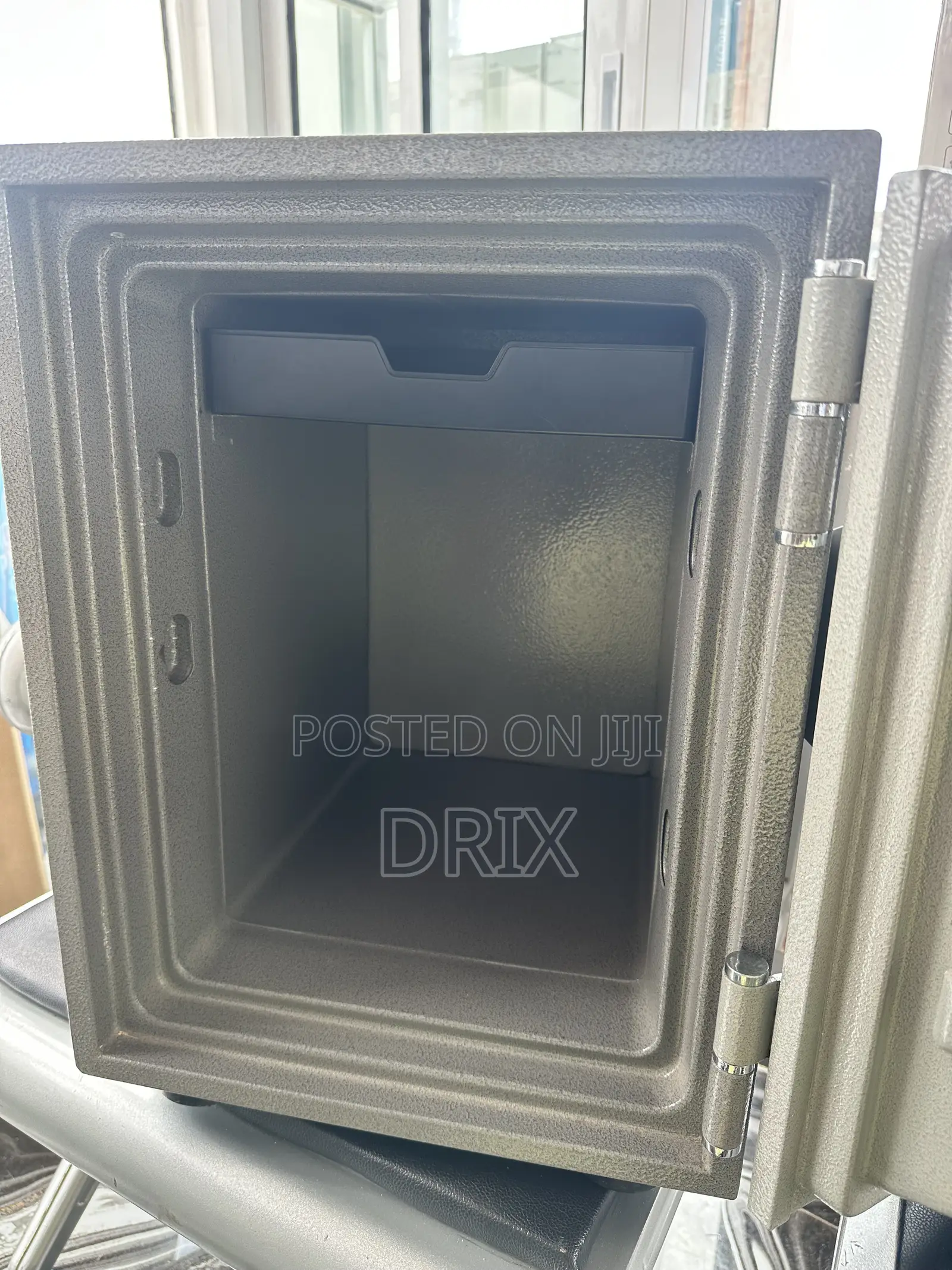 Ultimate Esd-102t Fire-Resistant Safe