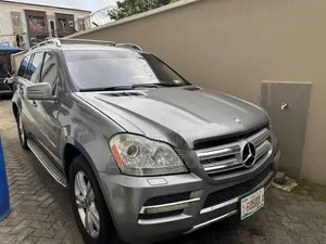 Mercedes-Benz GL-Class 2012 Gray