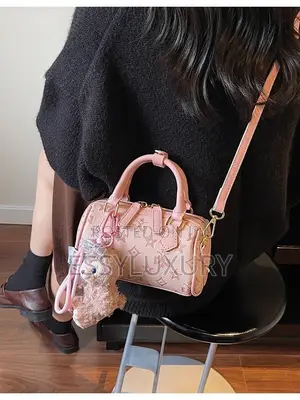 Ladies Bowler Bag With Teddy Cham