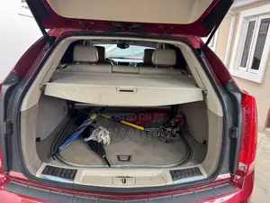 Cadillac SRX 2015 Red