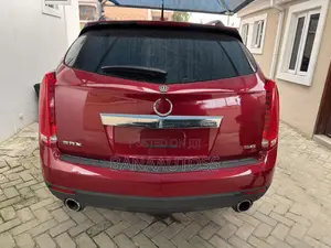 Cadillac SRX 2015 Red