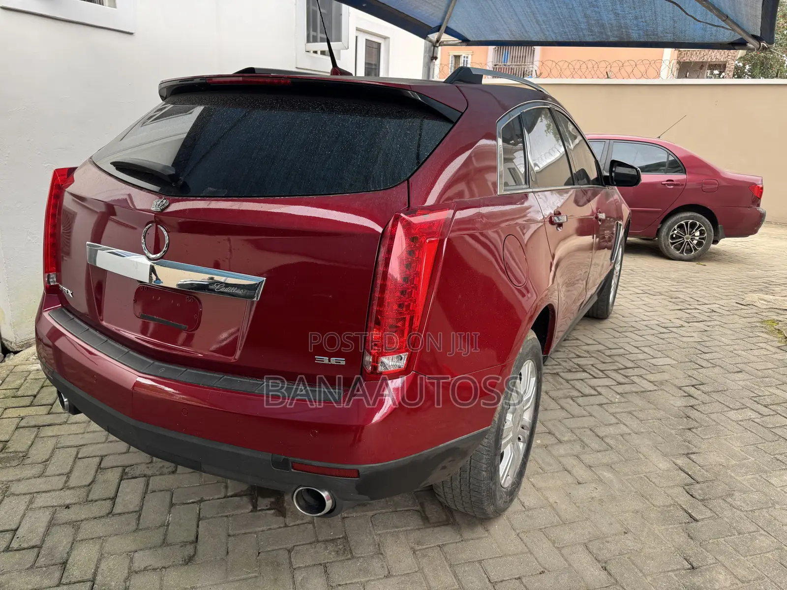 Cadillac SRX 2015 Red