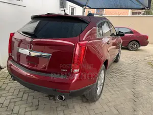 Cadillac SRX 2015 Red