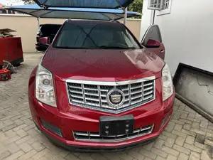 Cadillac SRX 2015 Red
