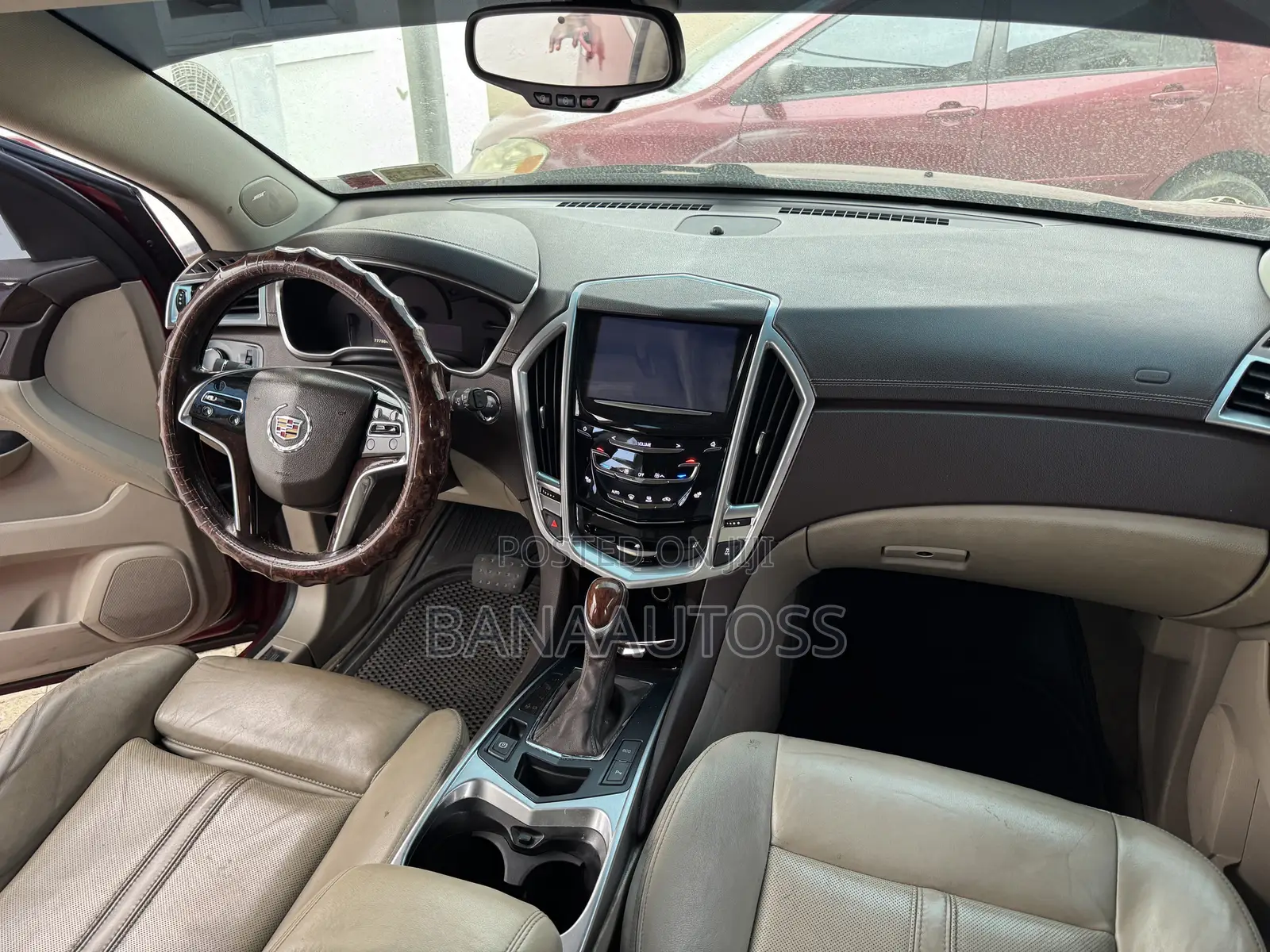 Cadillac SRX 2015 Red