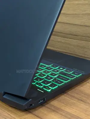 Laptop HP Pavilion 15 16GB AMD Ryzen 5 SSD 1T