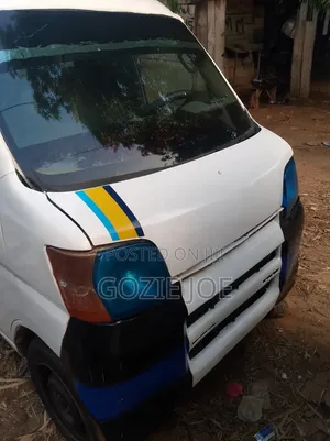 Daihatsu Hijet 2023 White