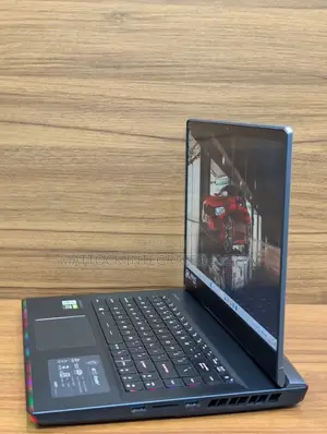 Laptop MSI GE66 Raider 32GB Intel Core i7 SSD 1T