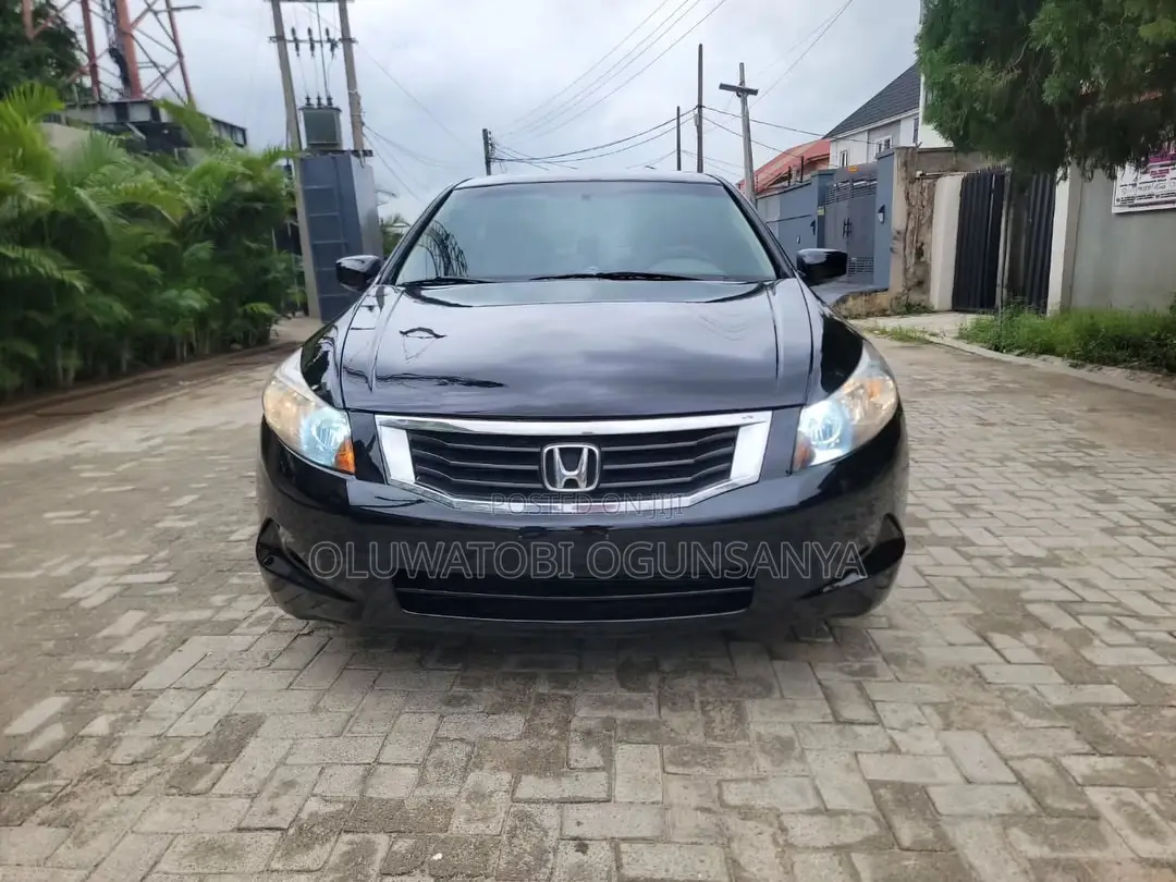 Honda Accord 2010 Black